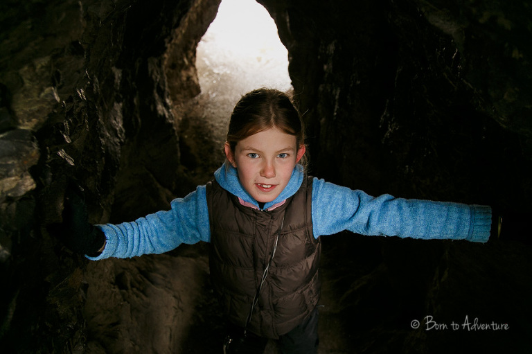 Tunnel Johnston Canyon