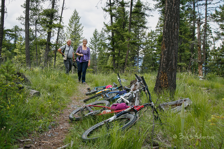 Hiking at Premier Lake