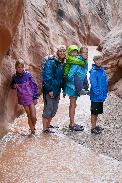 Hiking Bell Canyon Utah