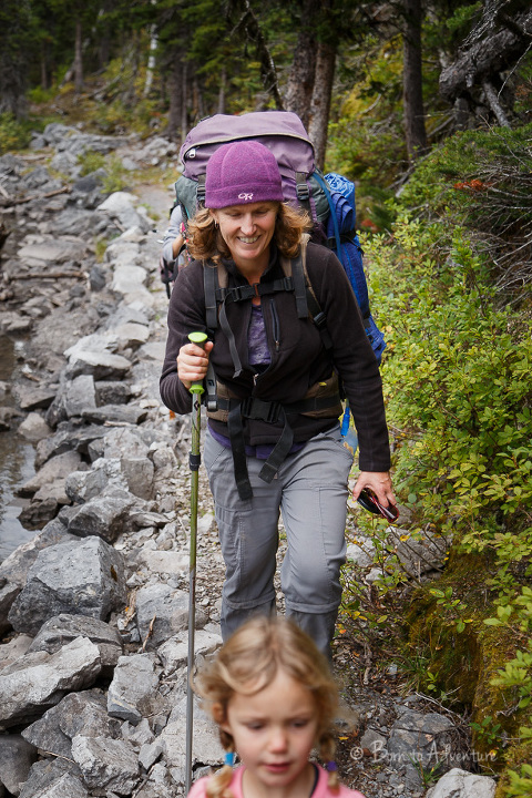 Hiking Mom and daughter
