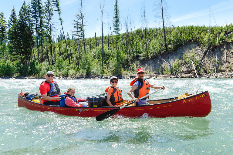 Family Fun Canoeing Flathead River