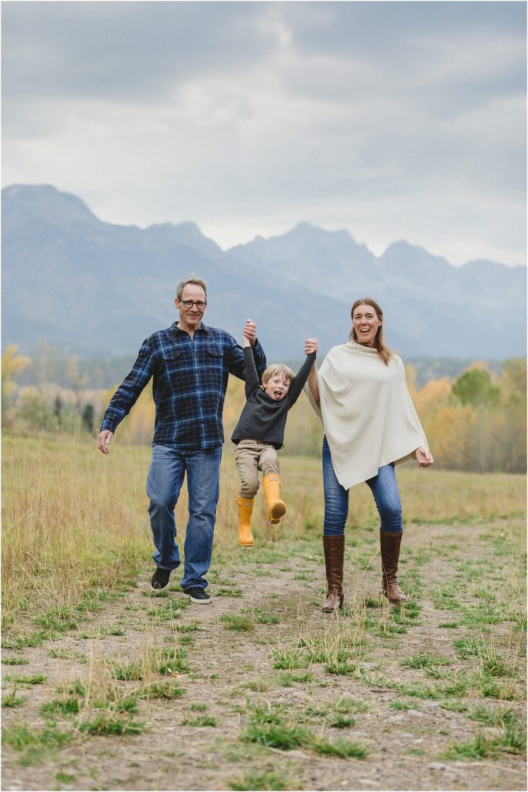 Fernie Fall Family Photographer